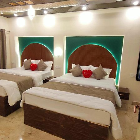 Sri Krishna Residency Otel Varanasi Dış mekan fotoğraf