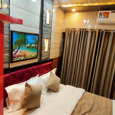 Sri Krishna Residency Otel Varanasi Dış mekan fotoğraf