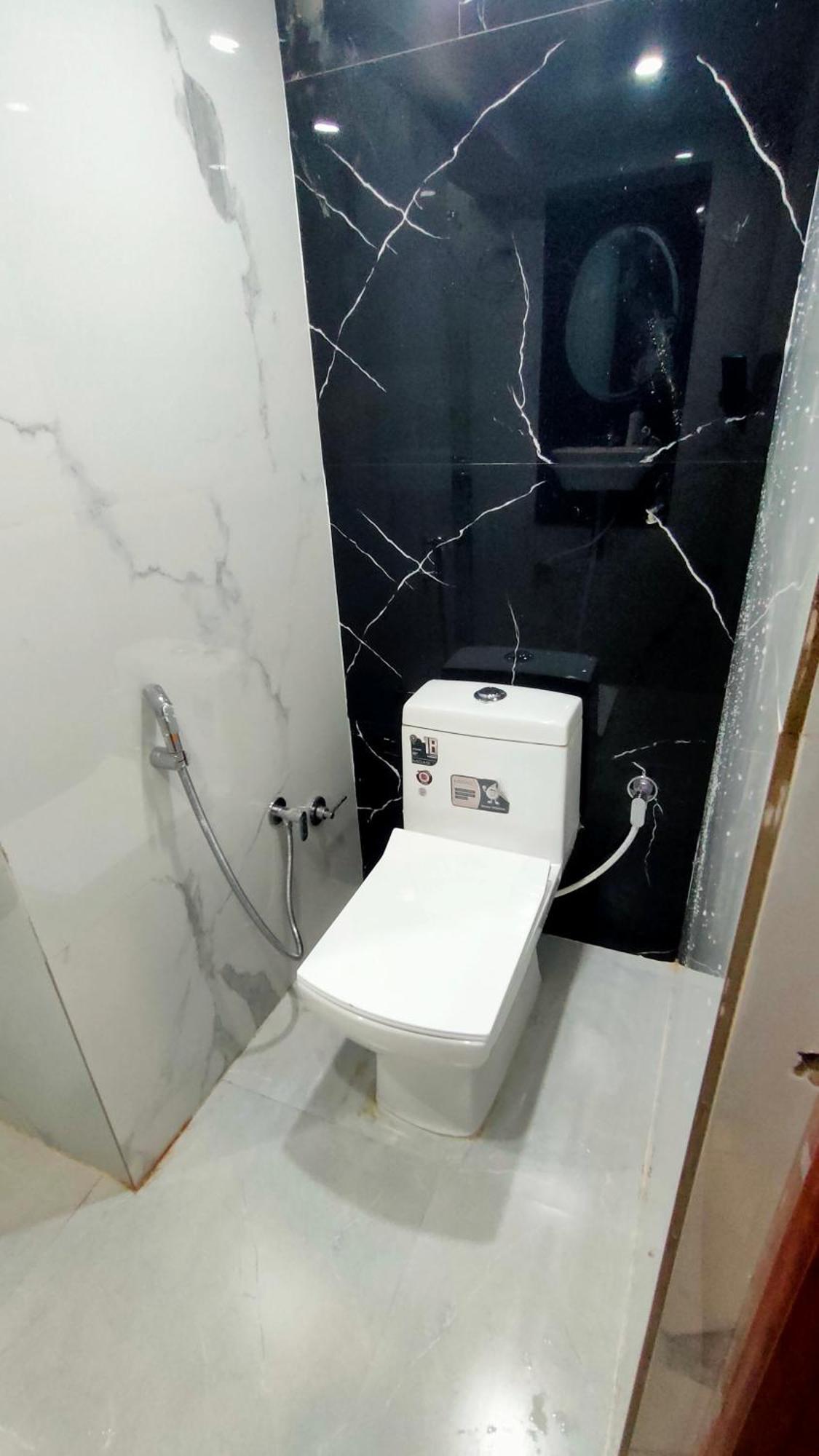 Sri Krishna Residency Otel Varanasi Dış mekan fotoğraf